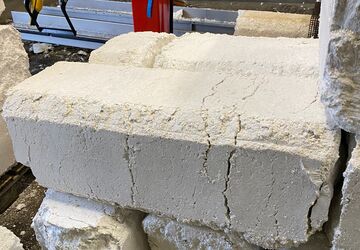 Screw Compactor for Compacting EPS Fish Boxes in Salmon Production