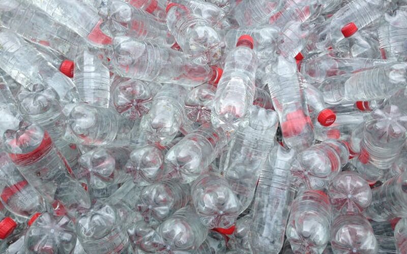 Compression of PET, plastic recycling, compactor, compactors, plastic reuse, recycling of plastic, waste compactor, stationary compactor, PET bottle recycling, waste compression, compacting, compacting machine, waste compactors, plastic compactor, waste compression