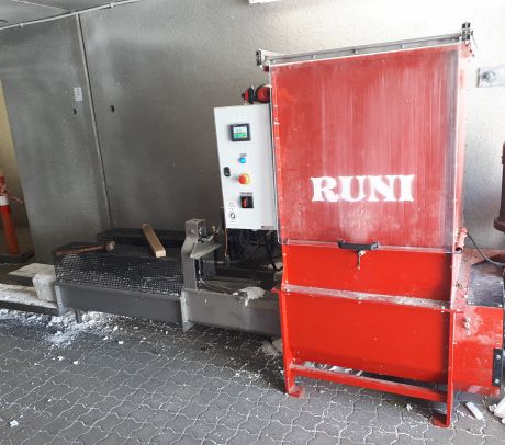 SK200 Screw Compactor for Compacting Post Consumer EPS