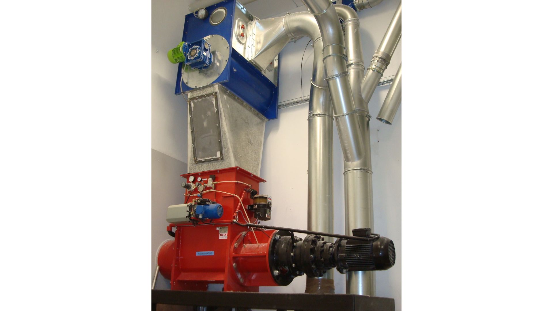 Screw Compactor for Compacting Airlaid Dust