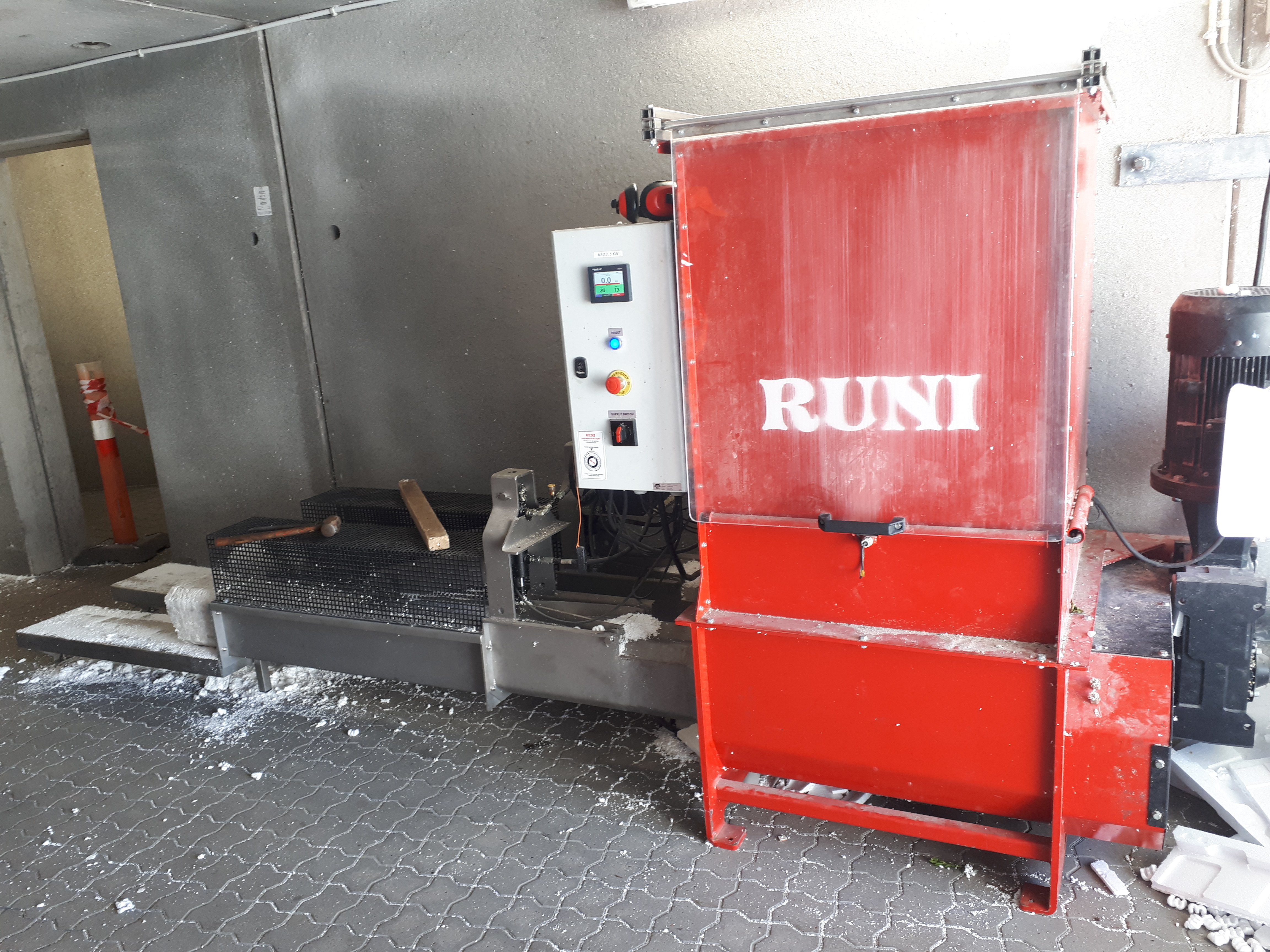 SK200 Screw Compactor for Compacting Post Consumer EPS